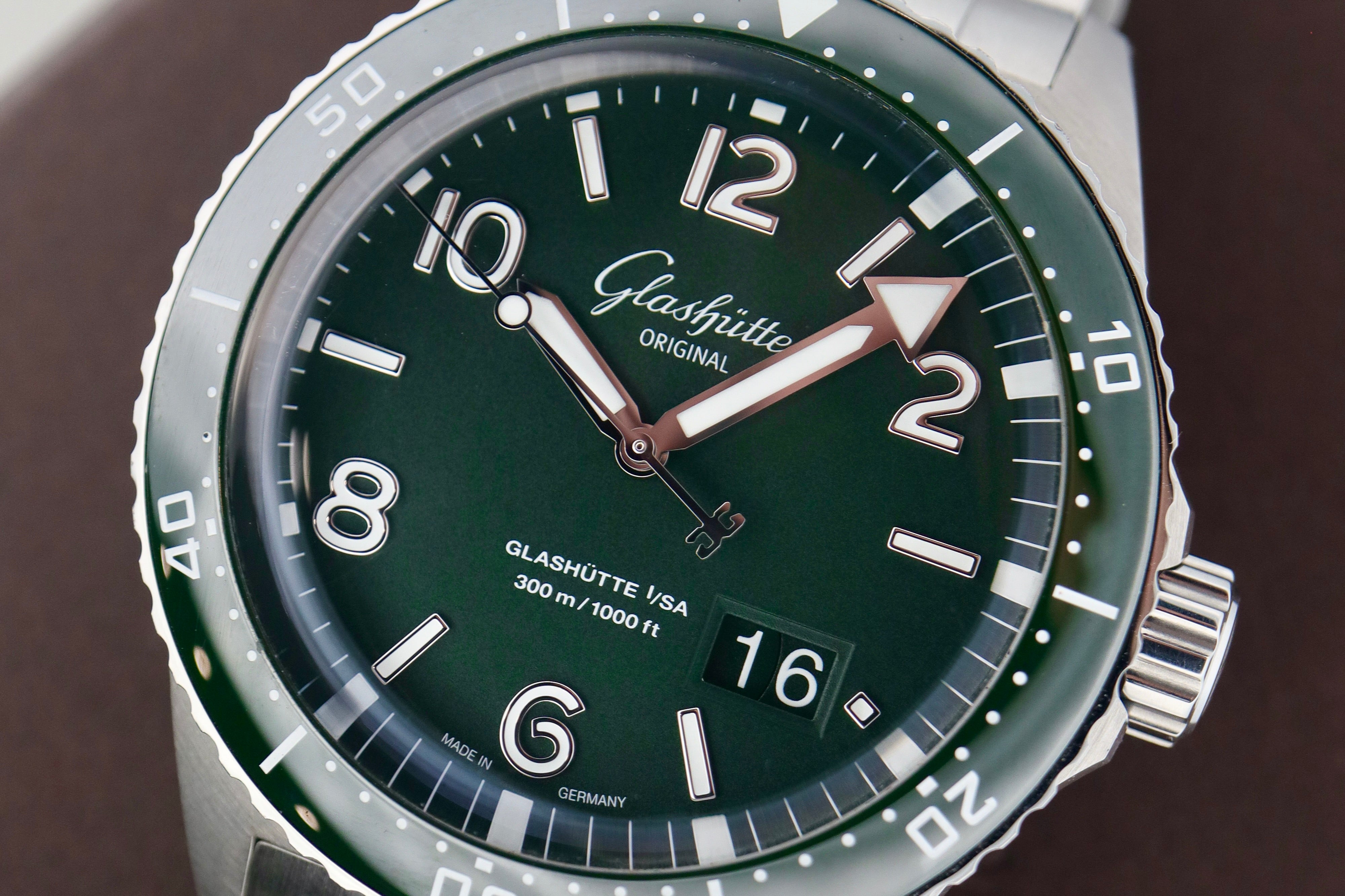 Glashütte SeaQ Panorama Date