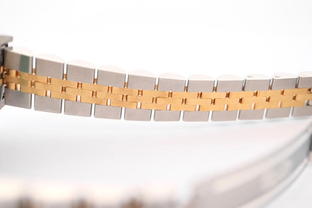 Rolex Datejust 26 Mother of Pearl Dial