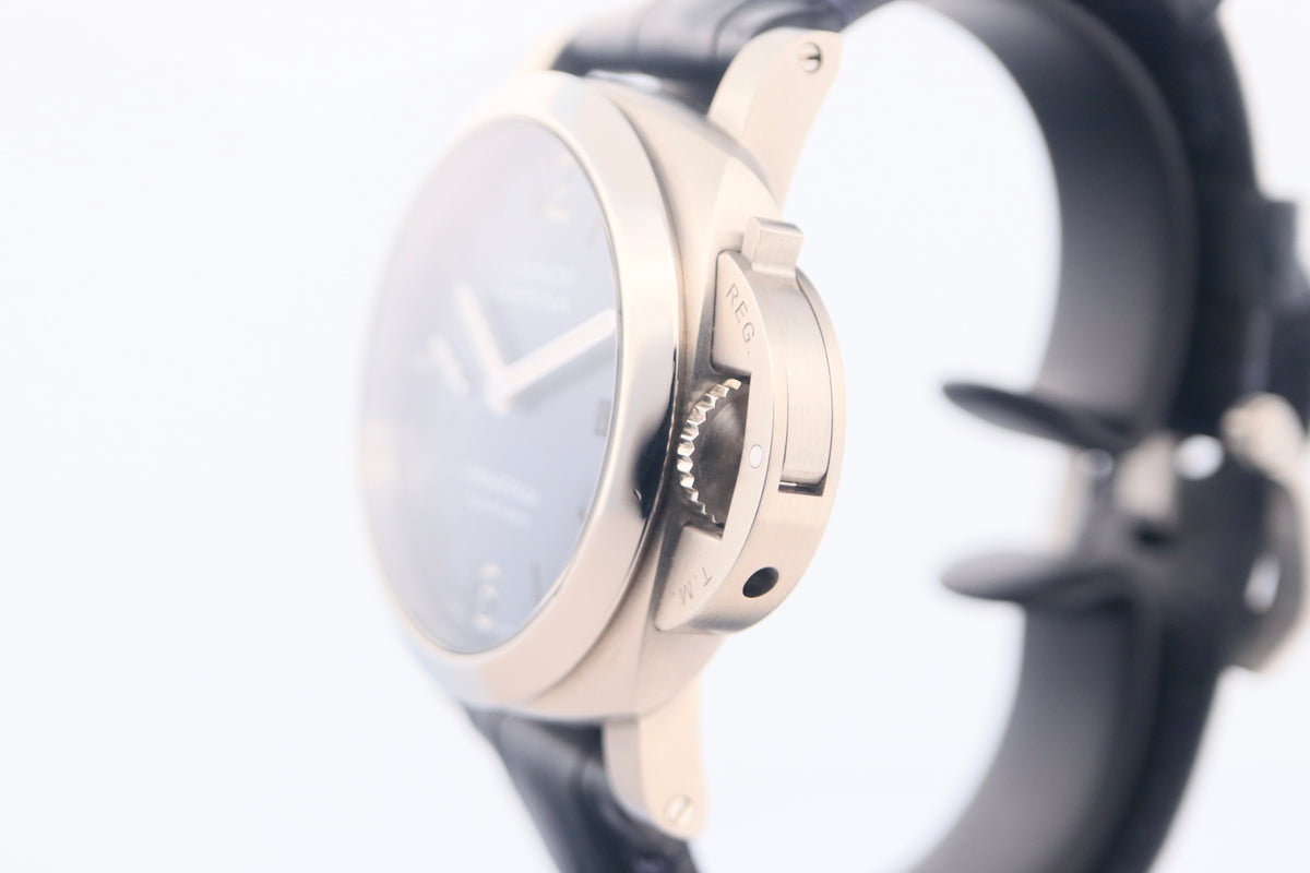 Panerai Luminor Quaranta