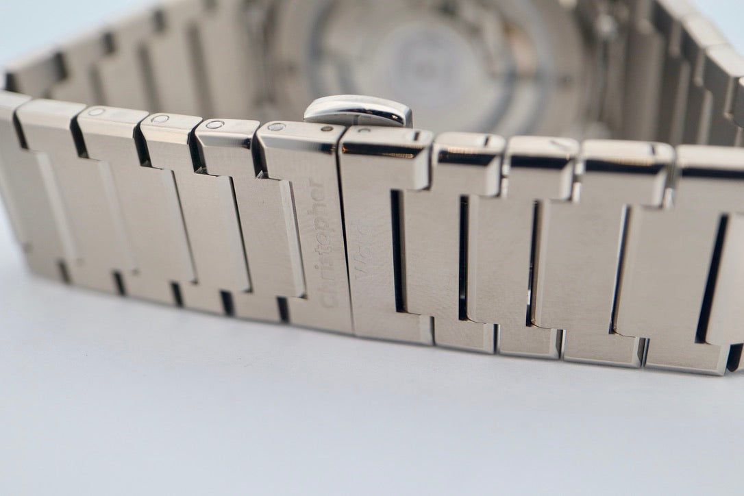 Christopher Ward Twelve 40 (Ti)