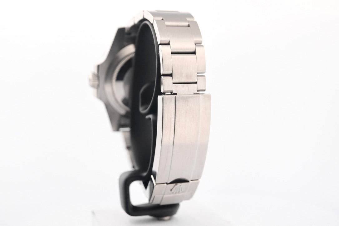 Rolex Submariner Date Hulk (2018)