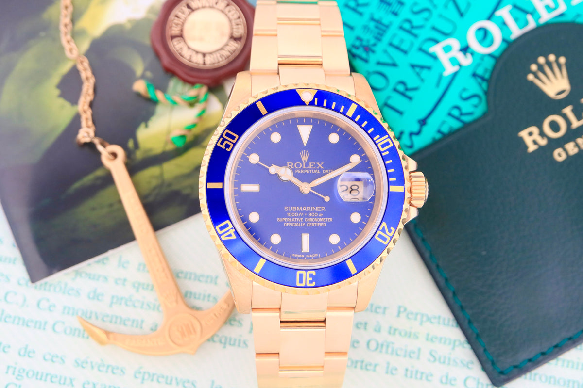 Rolex Submariner Date 16618LB "Bluesy" (2003)