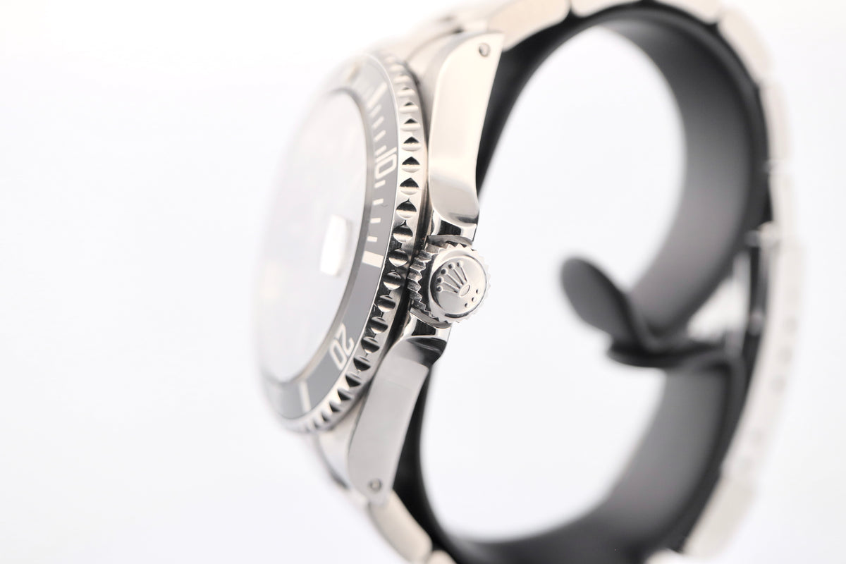 Rolex Submariner Date 16610 (2003)