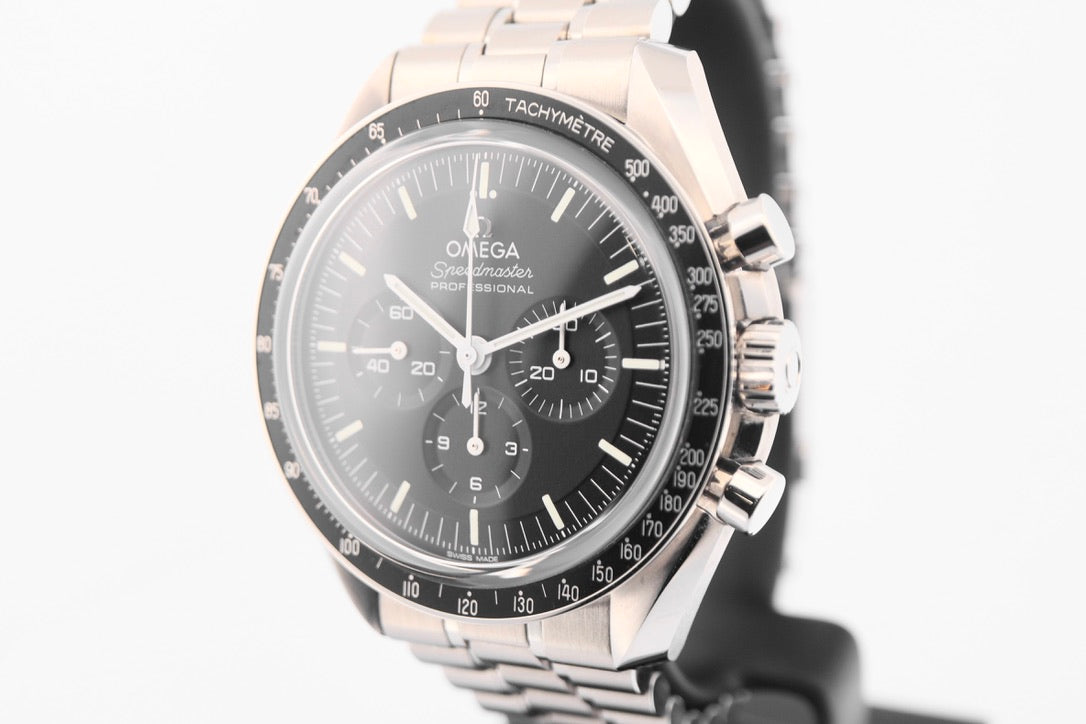 Omega Speedmaster Moonwatch Professional "Sapphire Sandwich"