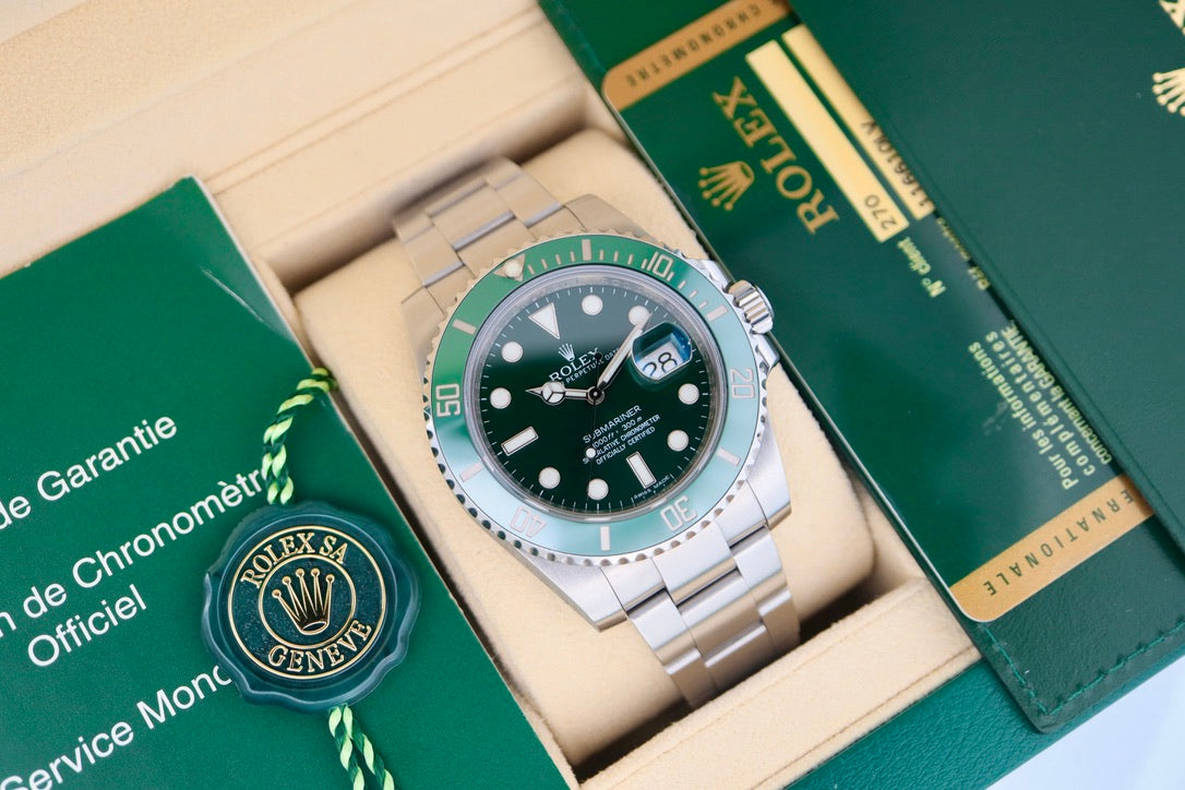 Rolex Submariner Date 116610LV "Hulk" (2012)