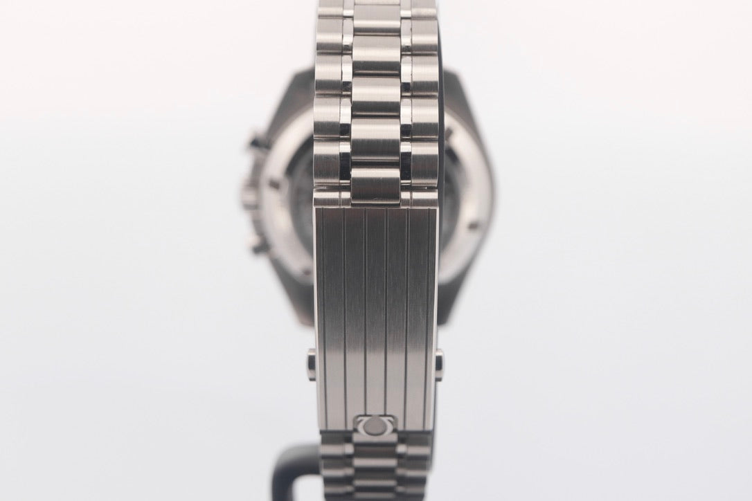Omega Speedmaster Moonwatch