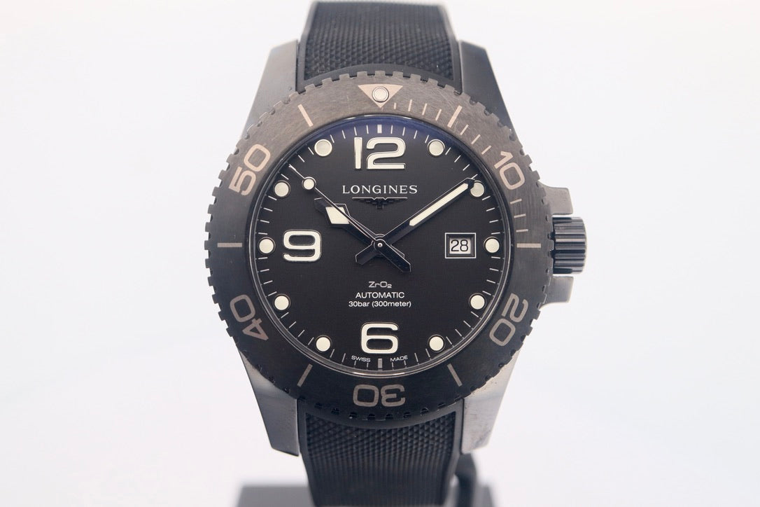 Longines HydroConquest - Black Ceramic