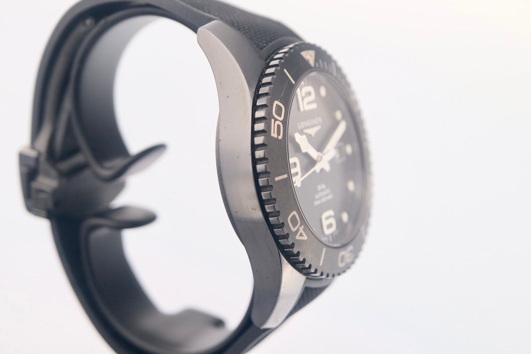 Longines HydroConquest - Black Ceramic
