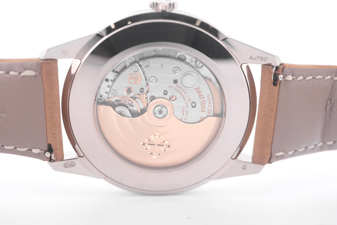 Patek Philippe Calatrava 5226G-001