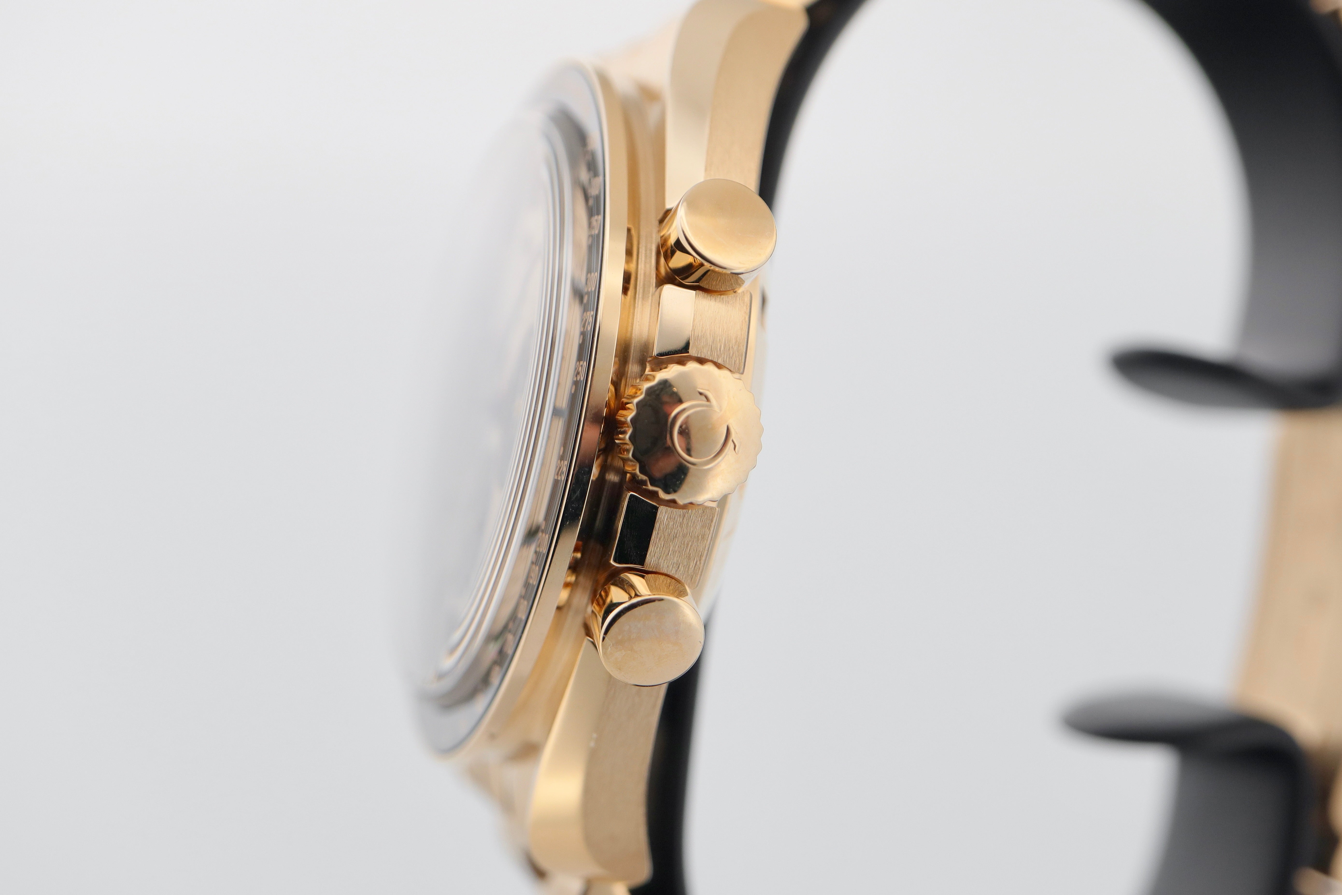 Omega Speedmaster Moonwatch Moonshine™ Gold