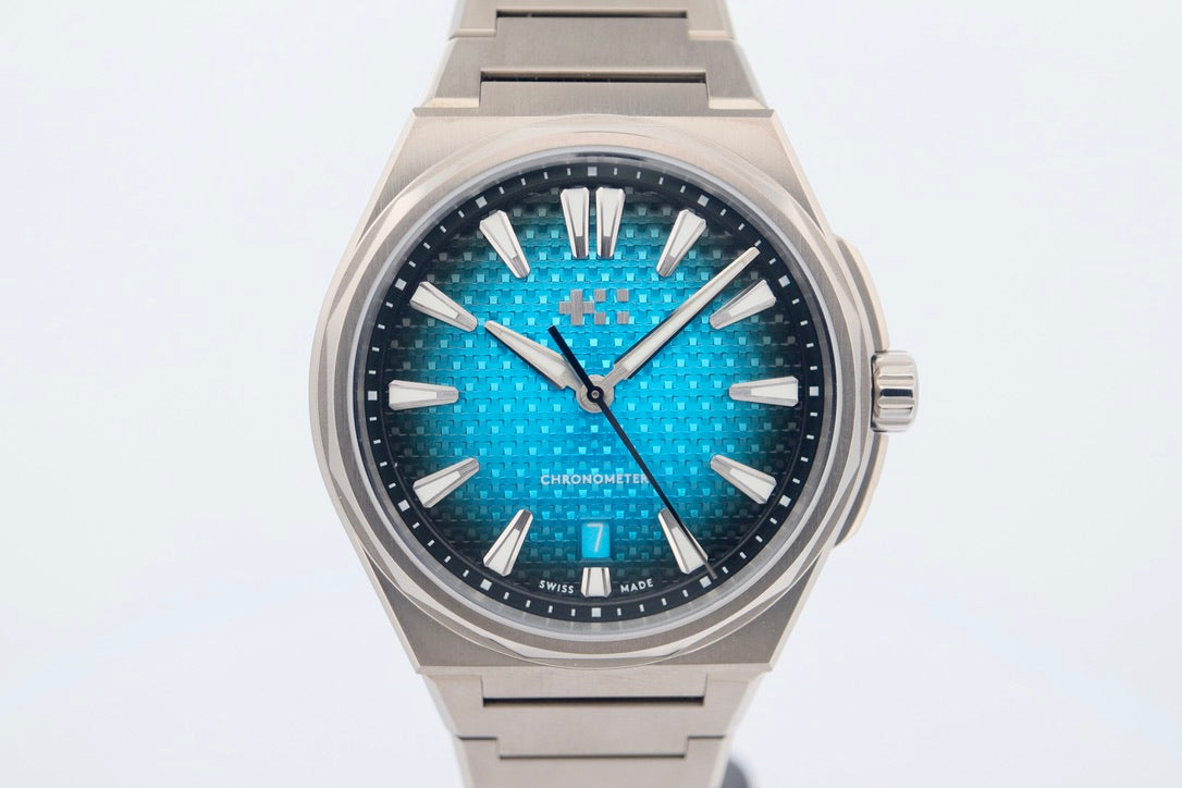 Christopher Ward Twelve 40 (Ti)