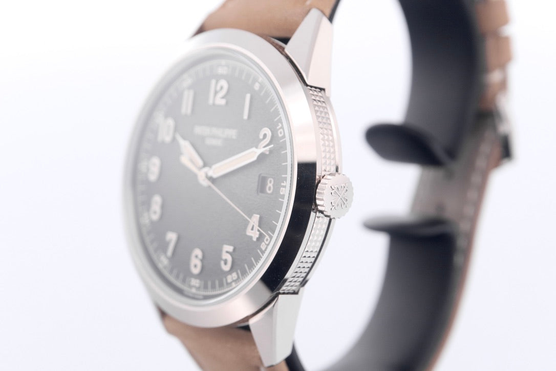 Patek Philippe Calatrava 5226G-001