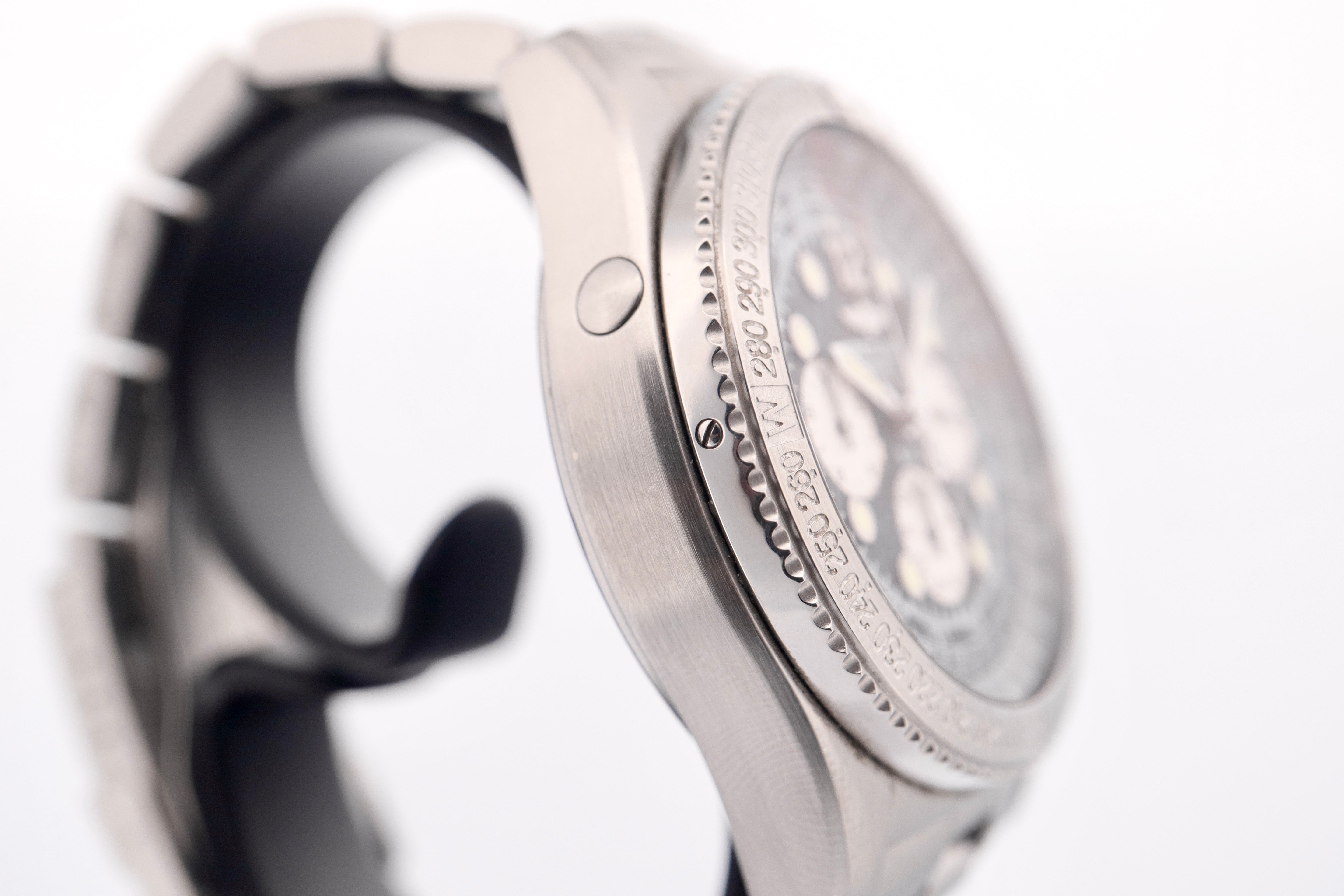 Breitling B-2 Chronograph