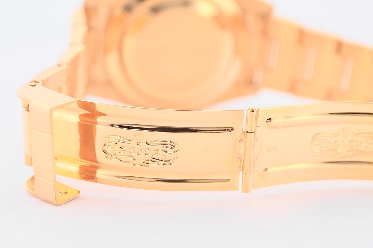 Rolex Submariner Date 16618LB "Bluesy" (2003)
