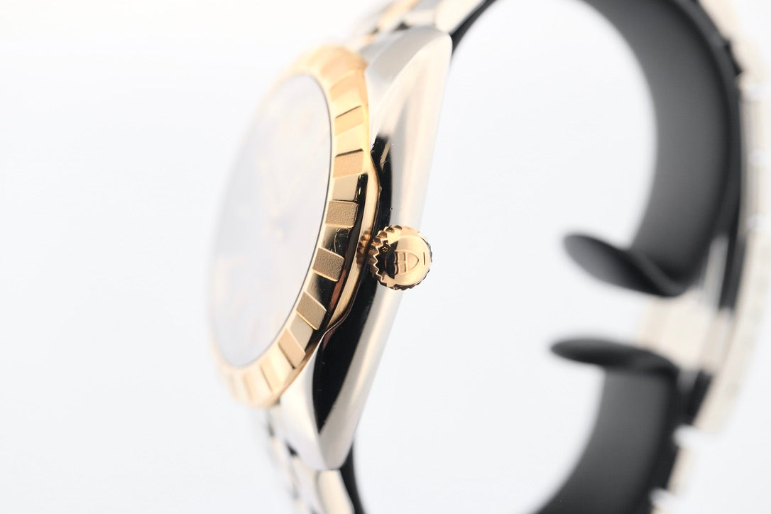 Tudor Classic 38