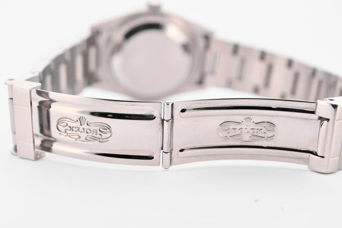 Rolex Explorer 36 114270 (2006)